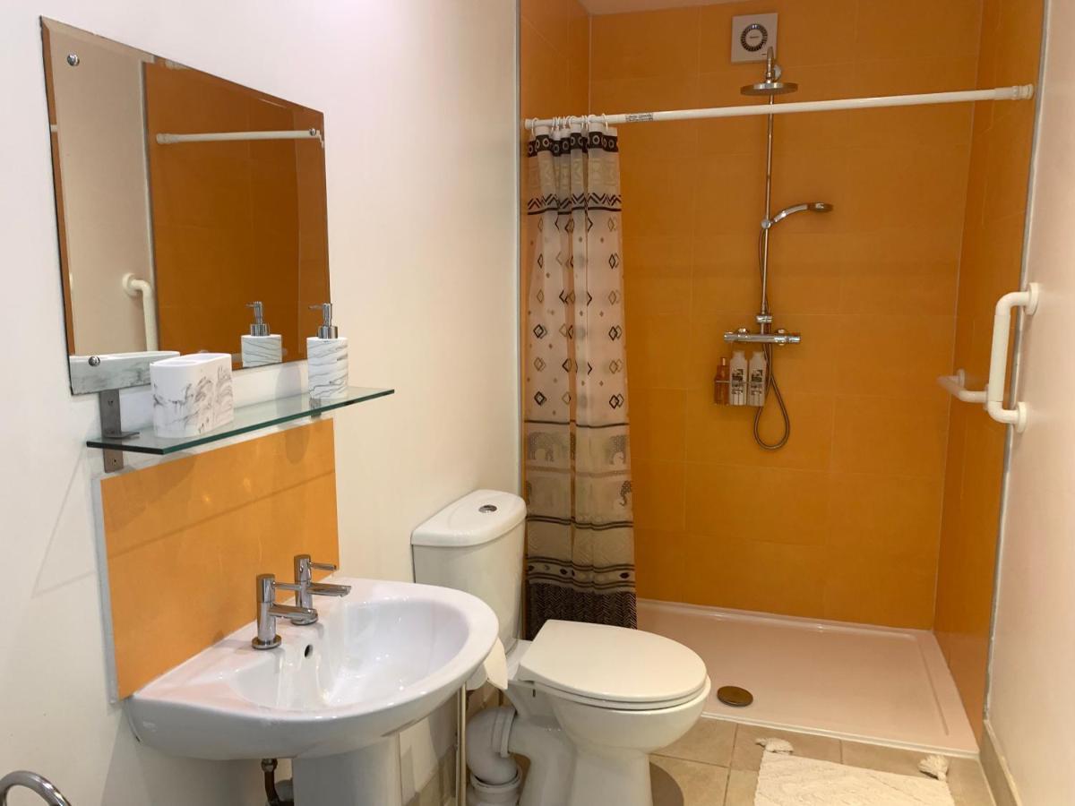 Puffin. Comfortable Annexe Central ฟาลมัธ ภายนอก รูปภาพ