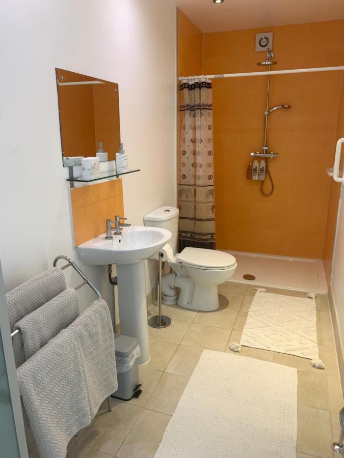 Puffin. Comfortable Annexe Central ฟาลมัธ ภายนอก รูปภาพ